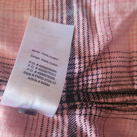 Aritzia TNA Buffalo Plaid Shirt - Picture 8 of 8